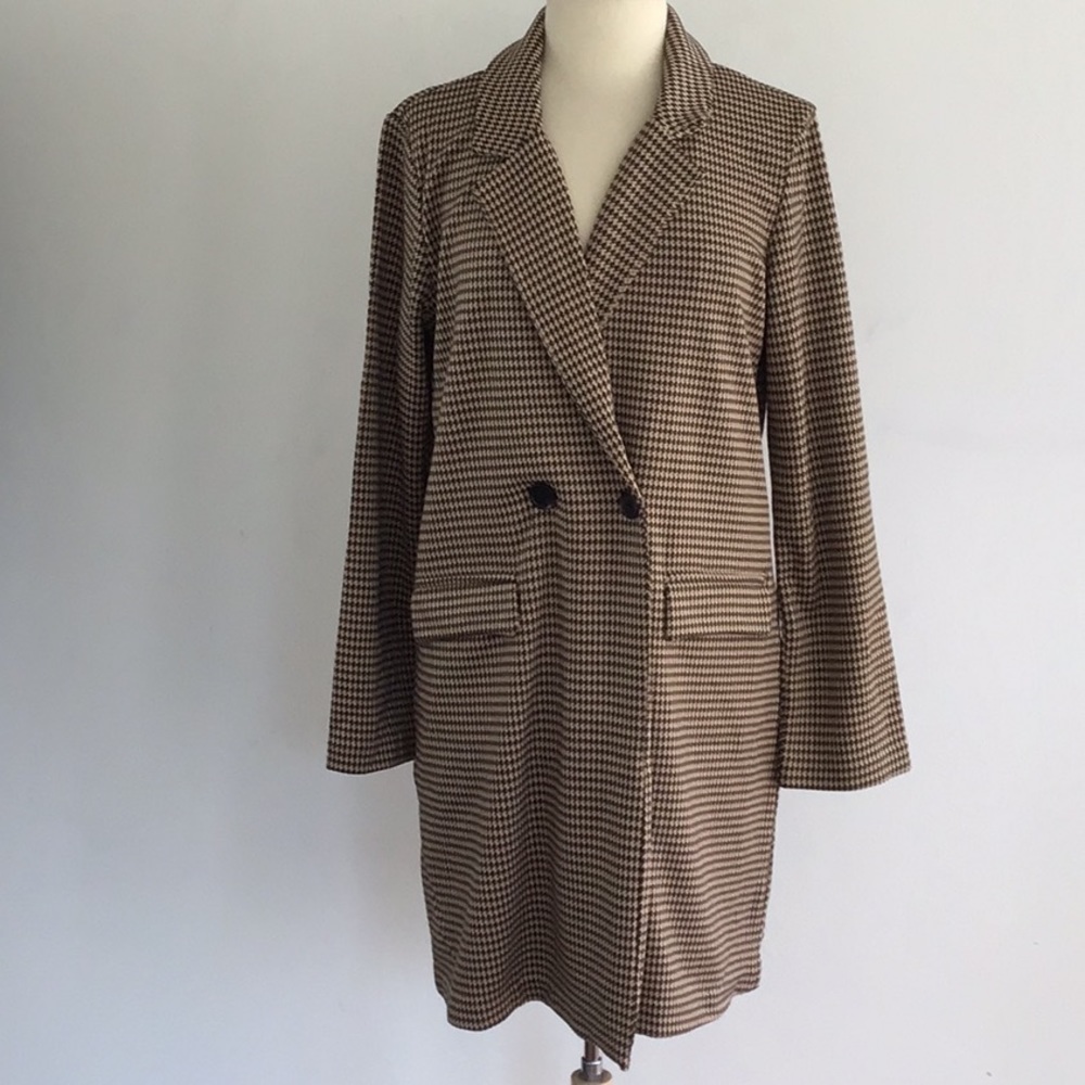 Philosophy brown houndstooth dbl breasted  long blazer. M NWT belt not included